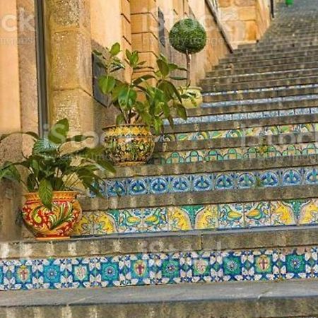 Basilico Appartement Caltagirone Buitenkant foto