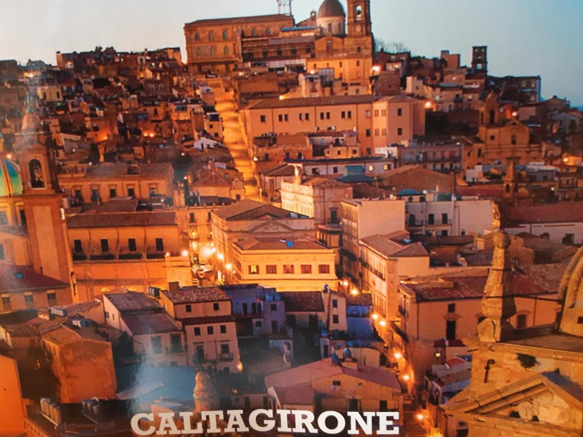Basilico Appartement Caltagirone Buitenkant foto
